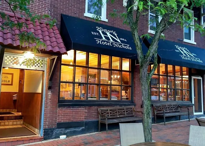 Historic Hotel Nichols