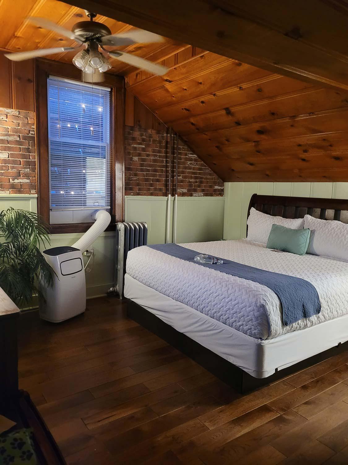 Hotel Historic Nichols 2*